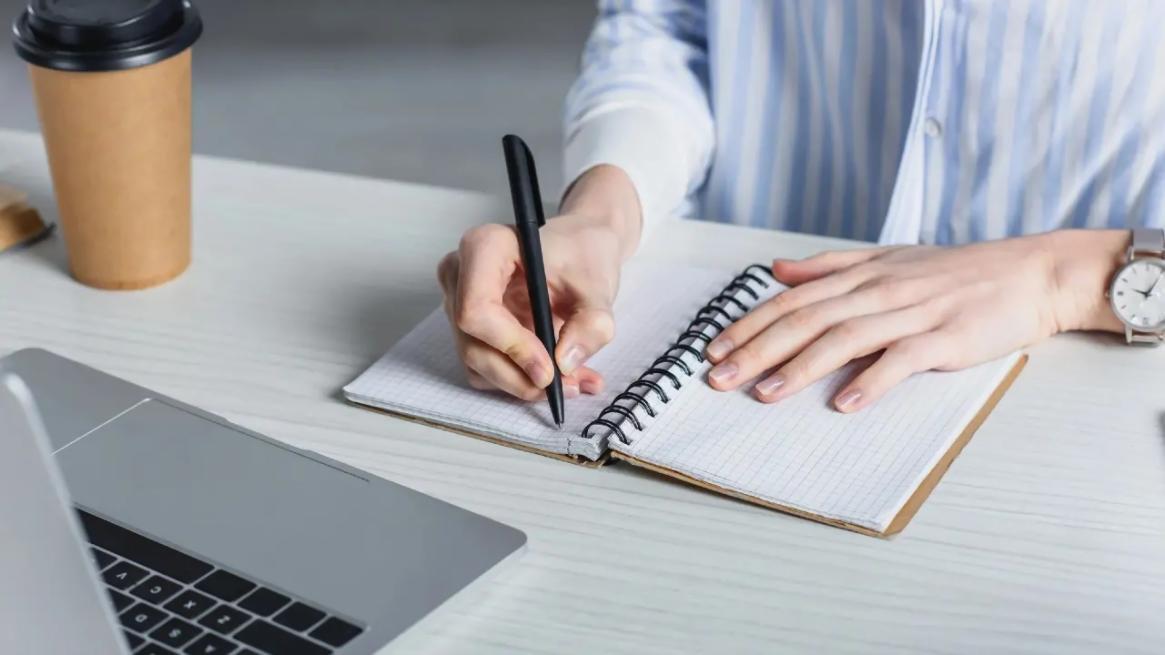 Spezialisierte Farbtechniken im modernen Salon